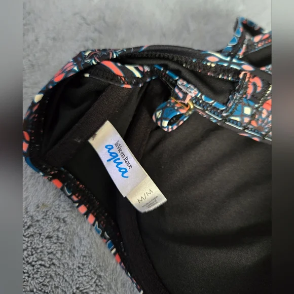 Patterned Removable Padding Bikini TOP - Picture 4 of 6